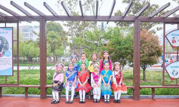 道县白马渡镇青口中心小学阅读区
