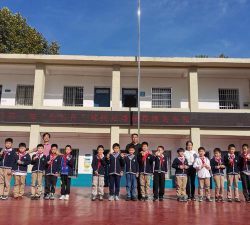 景德镇市第十七小学阅读区