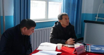 巴州镇中心学校阅读区
