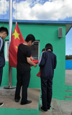迁西县白庙子乡白庙子中学阅读区