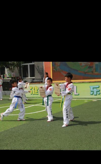 北京市海淀区实验小学阅读区