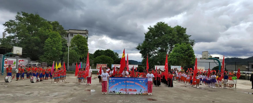 民和县松树乡初级中学阅读区
