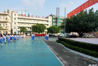 蓝山县龙溪中心小学阅读区