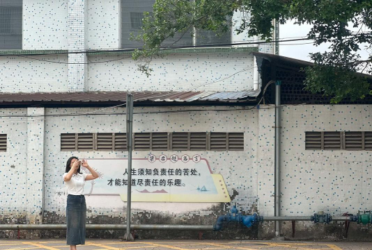 萝岗区九龙第一小学阅读区