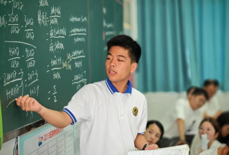 羊场子弟中学阅读区