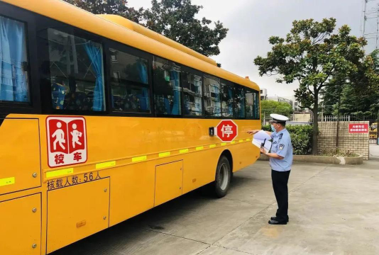 上海财经大学附属杨浦区国安路小学阅读区