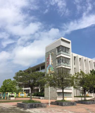 广州市黄埔区萝峰小学阅读区