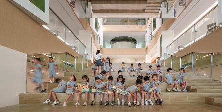 上海虹口区第二中心小学阅读区