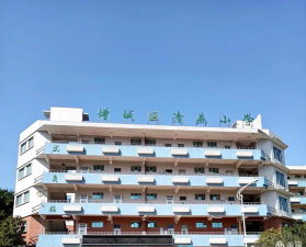 广州市增城区清燕小学阅读区