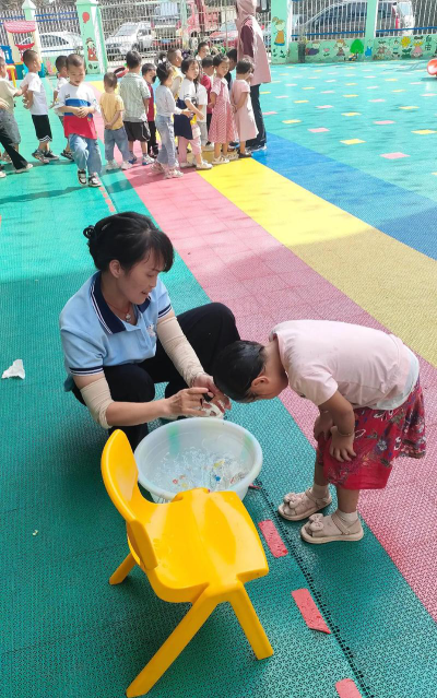 雷山县幼儿园阅读区