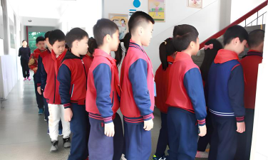 惠州市第一小学阅读区