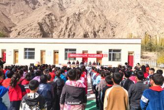 合田中心小学阅读区