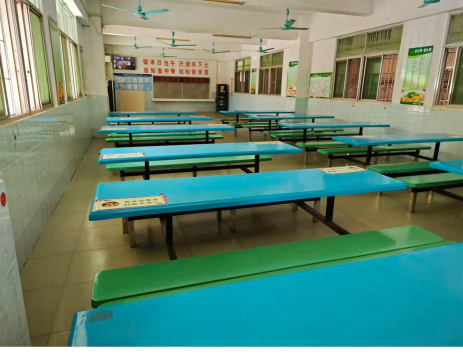 东莞大朗向阳小学阅读区