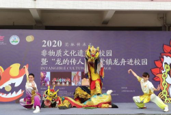 东莞长安成才第二小学阅读区