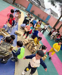六枝特区郎岱镇幼儿园阅读区