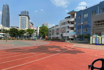 东莞南城阳光中心小学阅读区