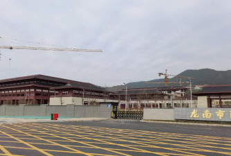 杨明中学阅读区
