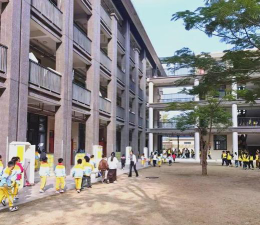 广州增城区凤凰实验小学阅读区