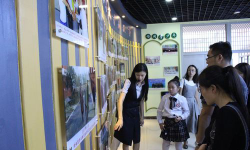 新竹市香山区香山国民小学阅读区