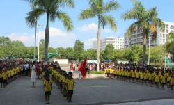 广州富鹏小学阅读区