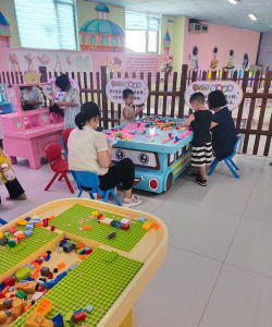 平乐县平乐镇下关幼儿园阅读区