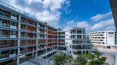 深圳市光明区玉律小学阅读区