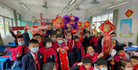 广州瑶台小学阅读区
