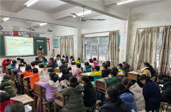 广州市番禺区珊瑚湾畔小学阅读区