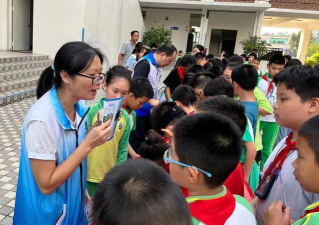 广州毓正小学阅读区