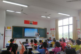 洪江市沙湾乡中心小学阅读区