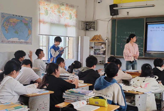 赵站中学阅读区