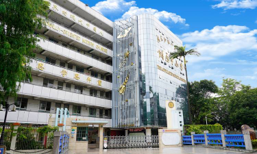 广州白云区长江小学阅读区