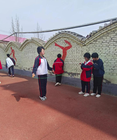 磁县磁州镇二中阅读区