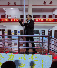 两江镇中心小学阅读区