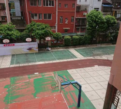 广州文坚小学阅读区