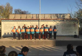 石官营中学阅读区