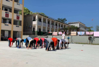 邓坊镇中心小学阅读区