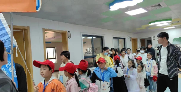 永年县新星学校阅读区