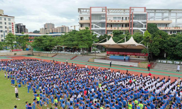 深圳楼村小学阅读区