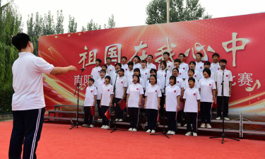 广平县南阳堡中学阅读区