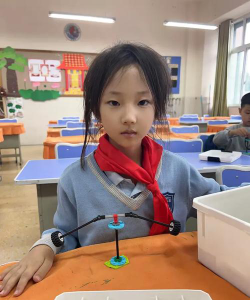 深圳行知实验小学阅读区