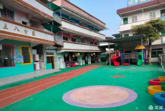 佛冈县石角镇中心幼儿园阅读区