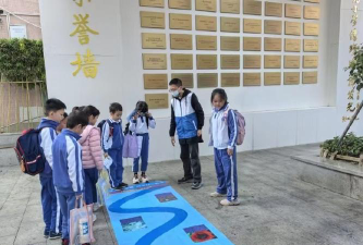 深圳珠光小学阅读区