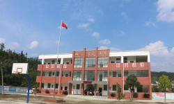 龙陵县苏帕河初级中学阅读区