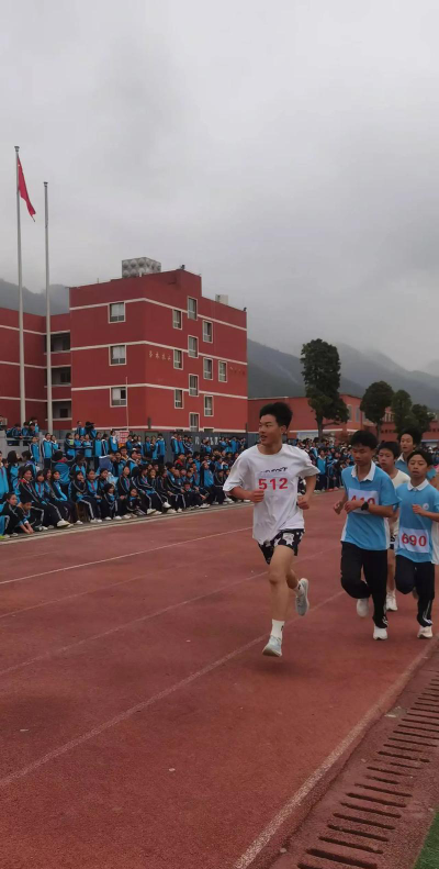 保山市昌宁县大田坝初级中学阅读区