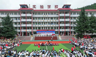 福泉市实验幼儿园阅读区