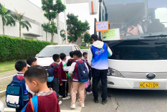 珠海市香洲区广昌小学阅读区