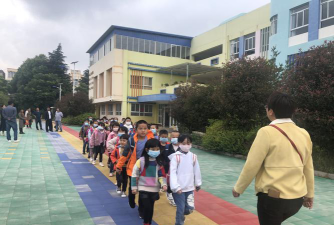 镇远县羊场镇幼儿园阅读区