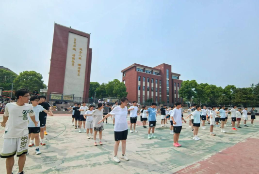 苏田中学阅读区