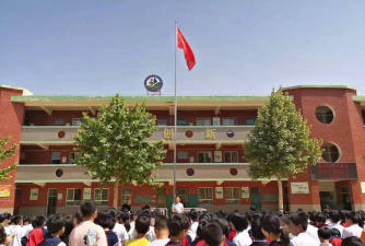 平乡县丰州镇冯马中学阅读区